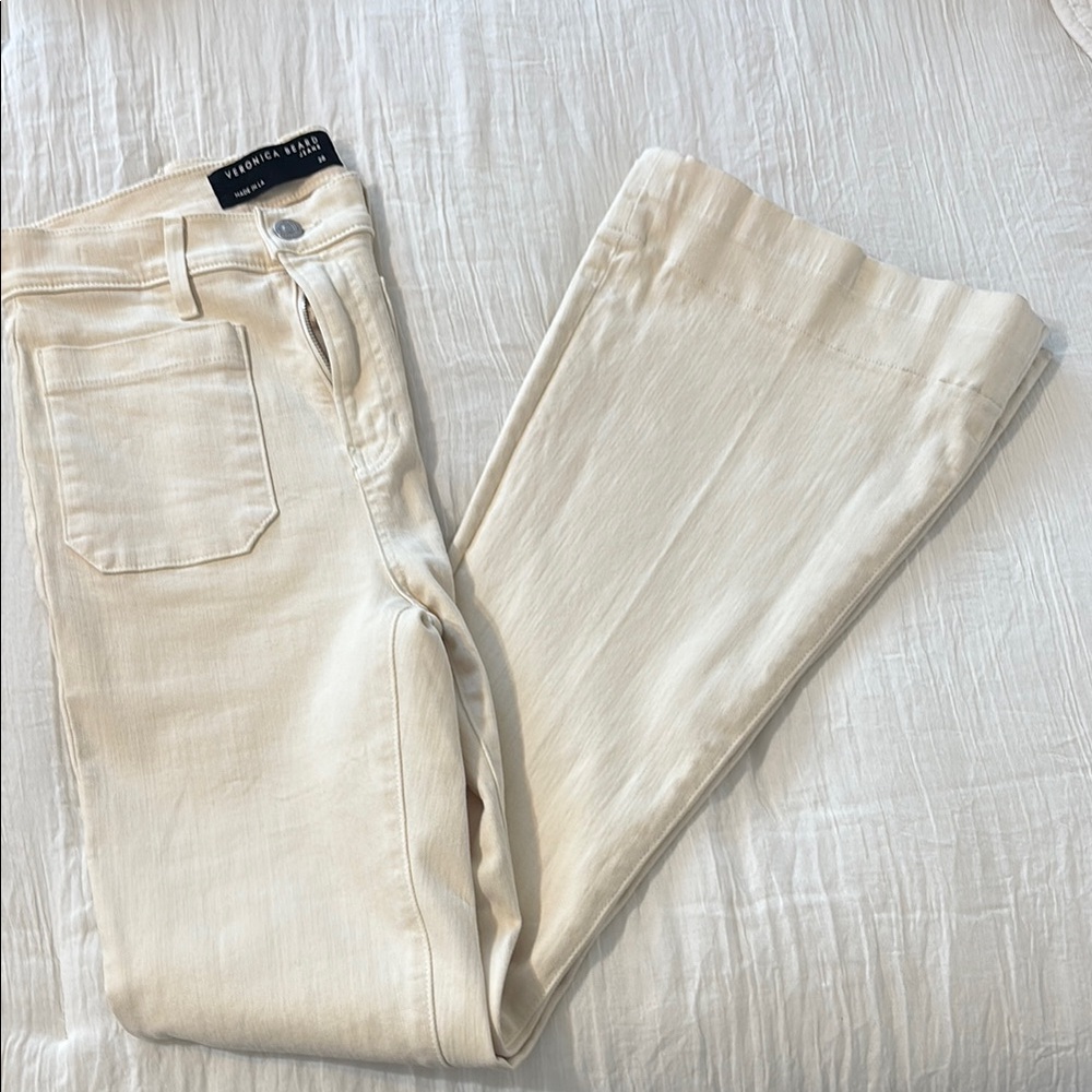 Veronica Beard jeans. Sheridan, exaggerated flare.